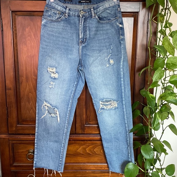 Bluenotes straight fit high rise festival distressed raw hem jeans - Picture 1 of 13